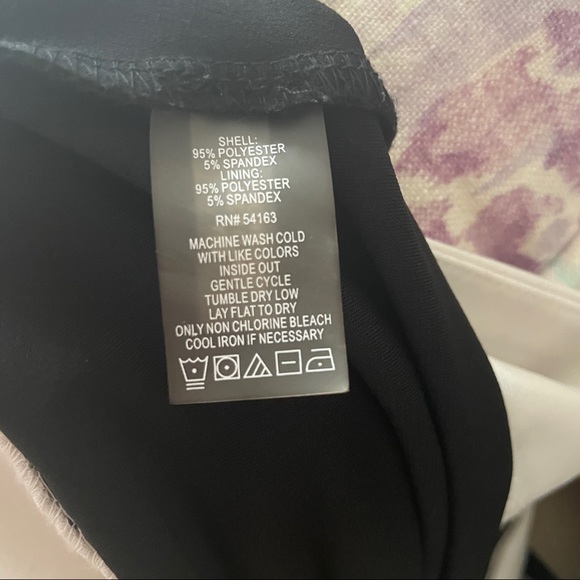 TOMMY HILFIGER SLEEVELESS - Picture 9 of 10